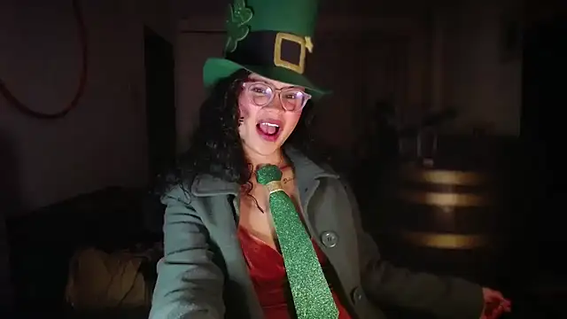 Snapshot of Hathorlove chatting on 03/18/26, 07:11 Hathorlove online show from 03/18/26, 07:11