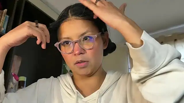 Hathorlove online show from 07/20/26, 11:45