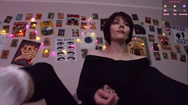 Luna Blake online show from 06/18/26, 05:06