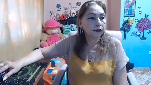 milfeddy  online show from 06/15/26, 07:49