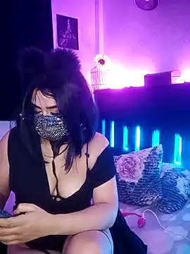Snapshot of Bayan-Queen chatting on 06/09/26, 04:29 Bayan-Queen online show from 06/09/26, 04:29