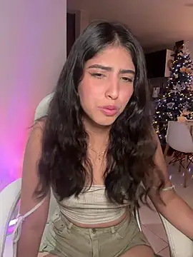 Gaby zahir  online show from 12/12/24, 02:48