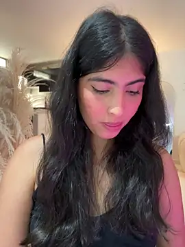 Gaby zahir  online show from 03/17/25, 03:40