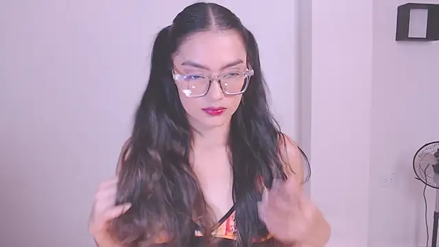 Snapshot of 1eve_rox chatting on 12/02/25, 06:52 1eve rox online show from 12/02/25, 06:52