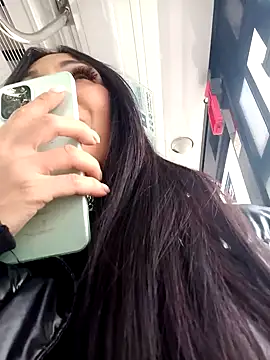 Snapshot of LeticiaWoods chatting on 12/20/24, 09:54 LeticiaWoods online show from 12/20/24, 09:54