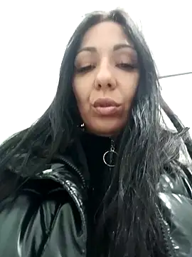 Snapshot of LeticiaWoods chatting on 01/08/25, 01:41 LeticiaWoods online show from 01/08/25, 01:41