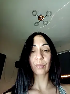 Snapshot of LeticiaWoods chatting on 02/27/25, 09:11 LeticiaWoods online show from 02/27/25, 09:11