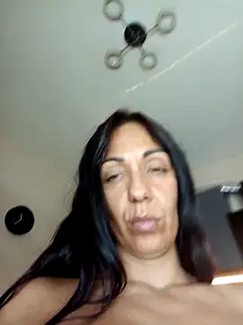 Snapshot of LeticiaWoods chatting on 09/11/25, 08:36 LeticiaWoods online show from 09/11/25, 08:36