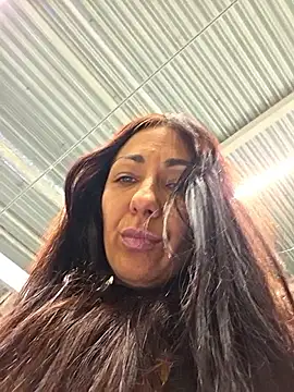 Snapshot of LeticiaWoods chatting on 09/27/25, 01:27 LeticiaWoods online show from 09/27/25, 01:27