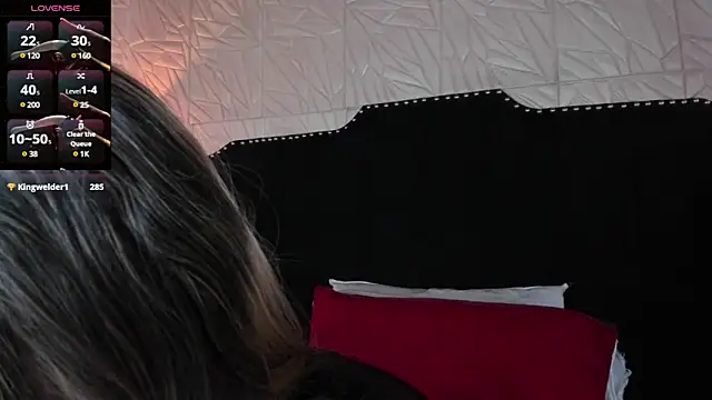 JennyRouse01 online show from 02/19/25, 03:05