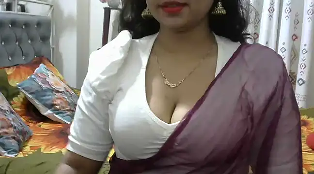 cutebengaligirl online show from 01/01/25, 10:56