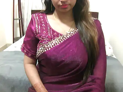 Snapshot of cutebengaligirl chatting on 03/21/26, 10:02 cutebengaligirl online show from 03/21/26, 10:02