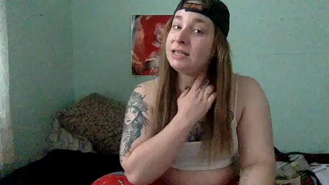 Snapshot of alexabunni chatting on 01/06/26, 03:16 alexabunni online show from 01/06/26, 03:16