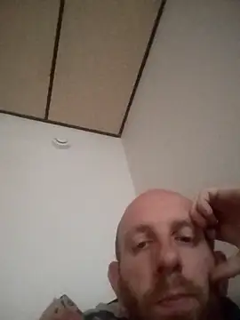 Snapshot of TaylorBlaze chatting on 07/18/26, 05:28 TaylorBlaze online show from 07/18/26, 05:28
