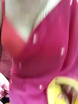 Queen Dolly online show from 03/04/25, 06:07