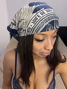 Snapshot of Exaltada_baby chatting on 03/14/25, 05:59 Exaltada baby online show from 03/14/25, 05:59