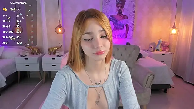 LITTLE-VIVI online show from 01/06/25, 03:42