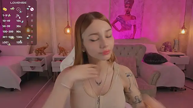 LITTLE-VIVI online show from 03/03/25, 06:37