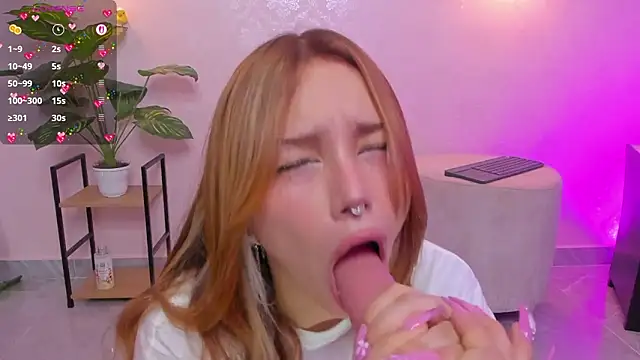 Snapshot of LITTLE-VIVI chatting on 03/11/26, 03:34 LITTLE-VIVI online show from 03/11/26, 03:34