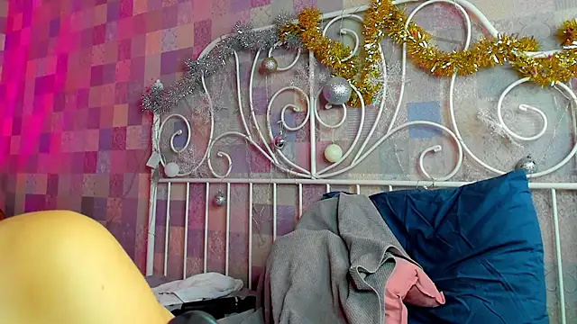 Fera1 Berry online show from 12/25/24, 03:40