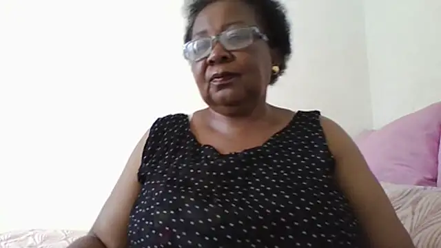 Snapshot of KinkyRicoSaisyours chatting on 03/20/26, 02:11 KinkyRicoSaisyours online show from 03/20/26, 02:11