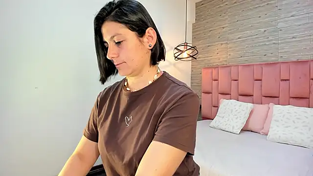 SarahDeyvis online show from 01/21/25, 02:15