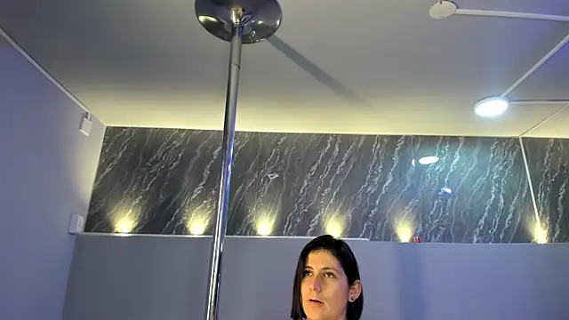 SarahDeyvis online show from 02/04/25, 08:06