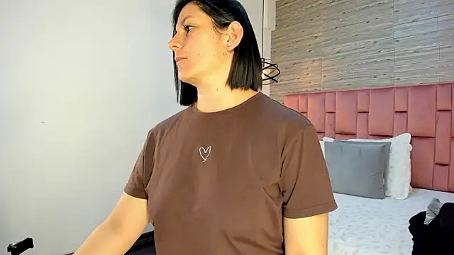 SarahDeyvis online show from 03/18/25, 10:48