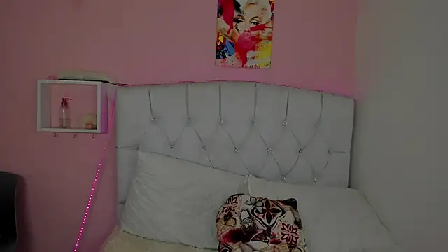 18candys online show from 06/27/26, 11:21