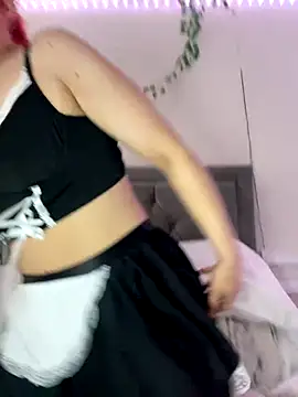 Englishhornybecca30 online show from 10/11/25, 12:15