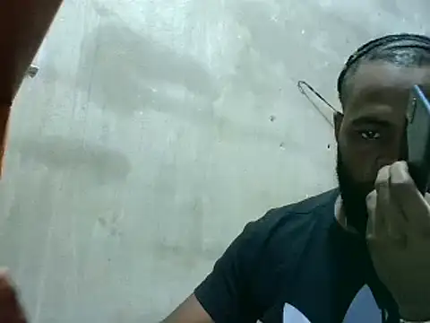 2ocmaxi online show from 02/05/25, 06:15