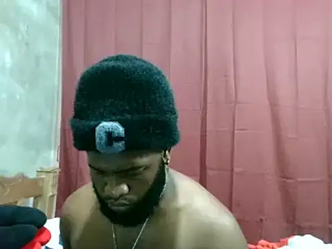 2ocmaxi online show from 02/18/25, 04:48