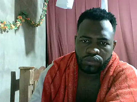 2ocmaxi online show from 10/03/25, 11:07