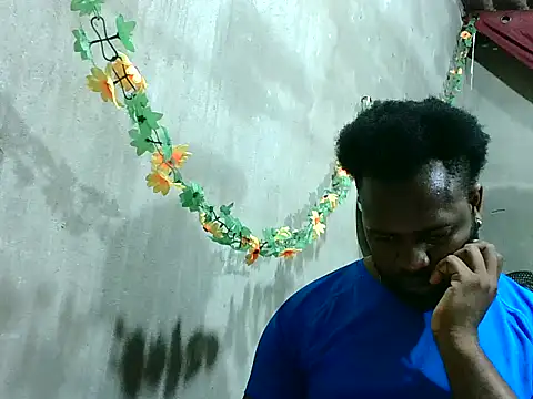 Snapshot of 2ocmaxi chatting on 03/10/26, 03:00 2ocmaxi online show from 03/10/26, 03:00