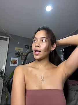 Sallye  online show from 04/10/26, 08:02