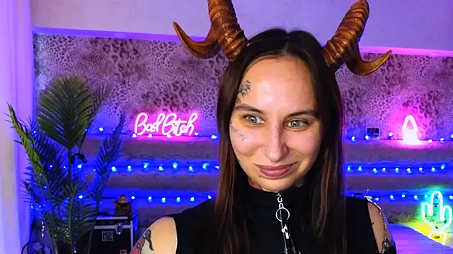 Cool Freak  online show from 02/07/25, 10:08