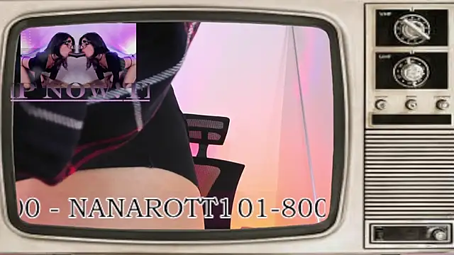 Snapshot of NanaRott chatting on 01/25/25, 01:21 NanaRott online show from 01/25/25, 01:21