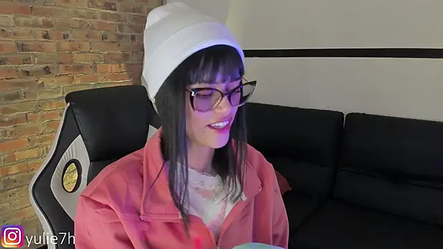  Jessy Moon  online show from 02/16/25, 08:33