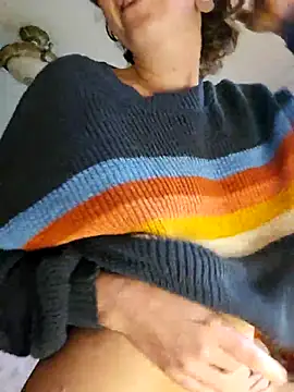 mossy kiss online show from 09/29/25, 03:28