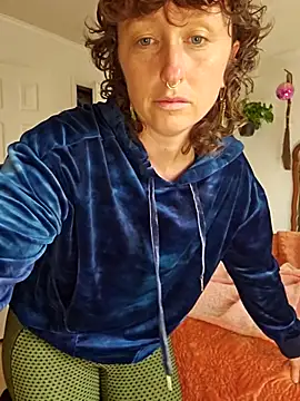 mossy kiss online show from 11/03/25, 04:52