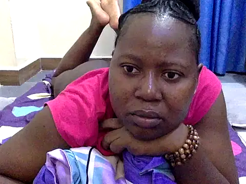 Snapshot of 10sexymelo69_ chatting on 06/11/26, 05:16 10sexymelo69 online show from 06/11/26, 05:16