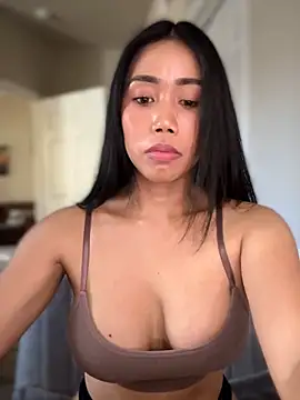 JazzieXo online show from 11/14/25, 09:13