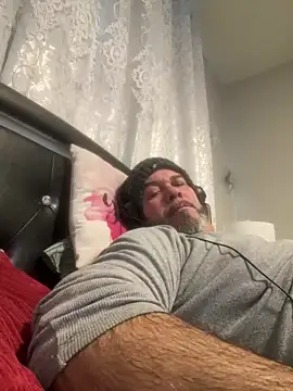 Snapshot of Cristian-Brayan chatting on 02/01/26, 06:28 Cristian-Brayan online show from 02/01/26, 06:28