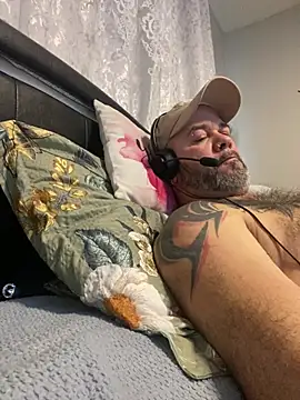 Snapshot of Cristian-Brayan chatting on 03/01/26, 03:14 Cristian-Brayan online show from 03/01/26, 03:14