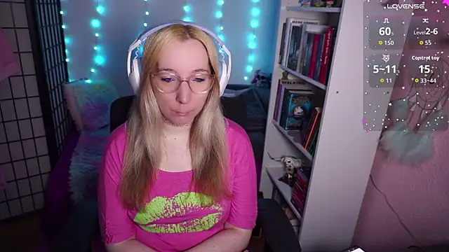 JustKerry online show from 10/16/25, 08:04