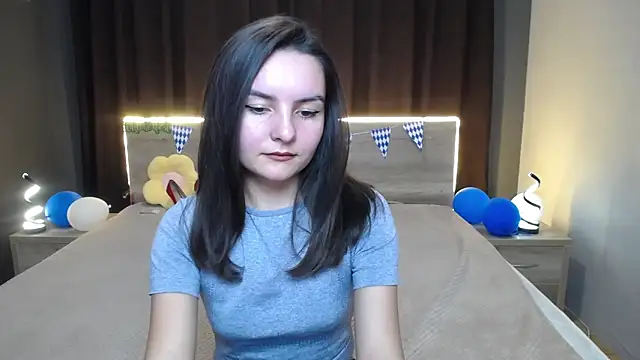 JasmineAsha online show from 10/03/25, 06:38