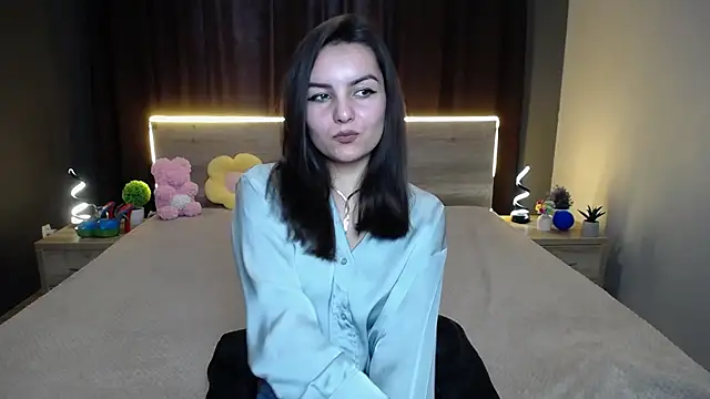 JasmineAsha online show from 10/14/25, 07:09