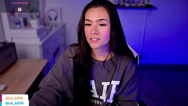 ImLui lu online show from 10/19/25, 05:13