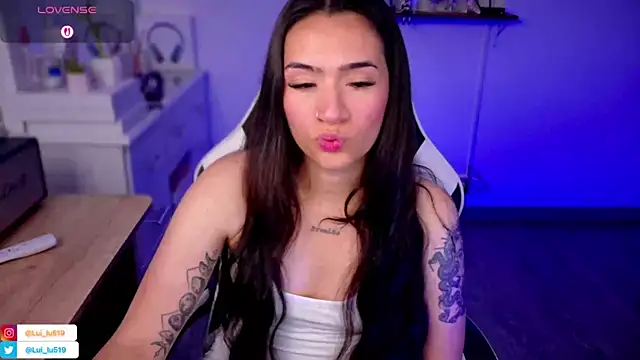 ImLui lu online show from 10/25/25, 04:24