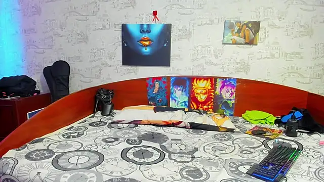 KagamiTayga online show from 03/21/25, 08:17